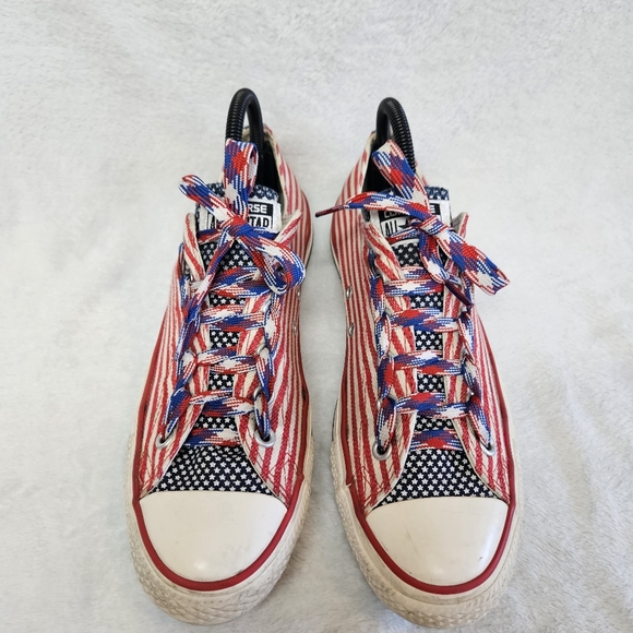 American Flag Converse Chuck Taylor All Star Low Top 122008F Women 10 Men 8 - Picture 2 of 7